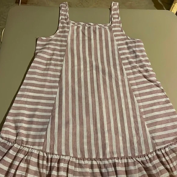 BOUTIQUE DRESS - Picture 1 of 1